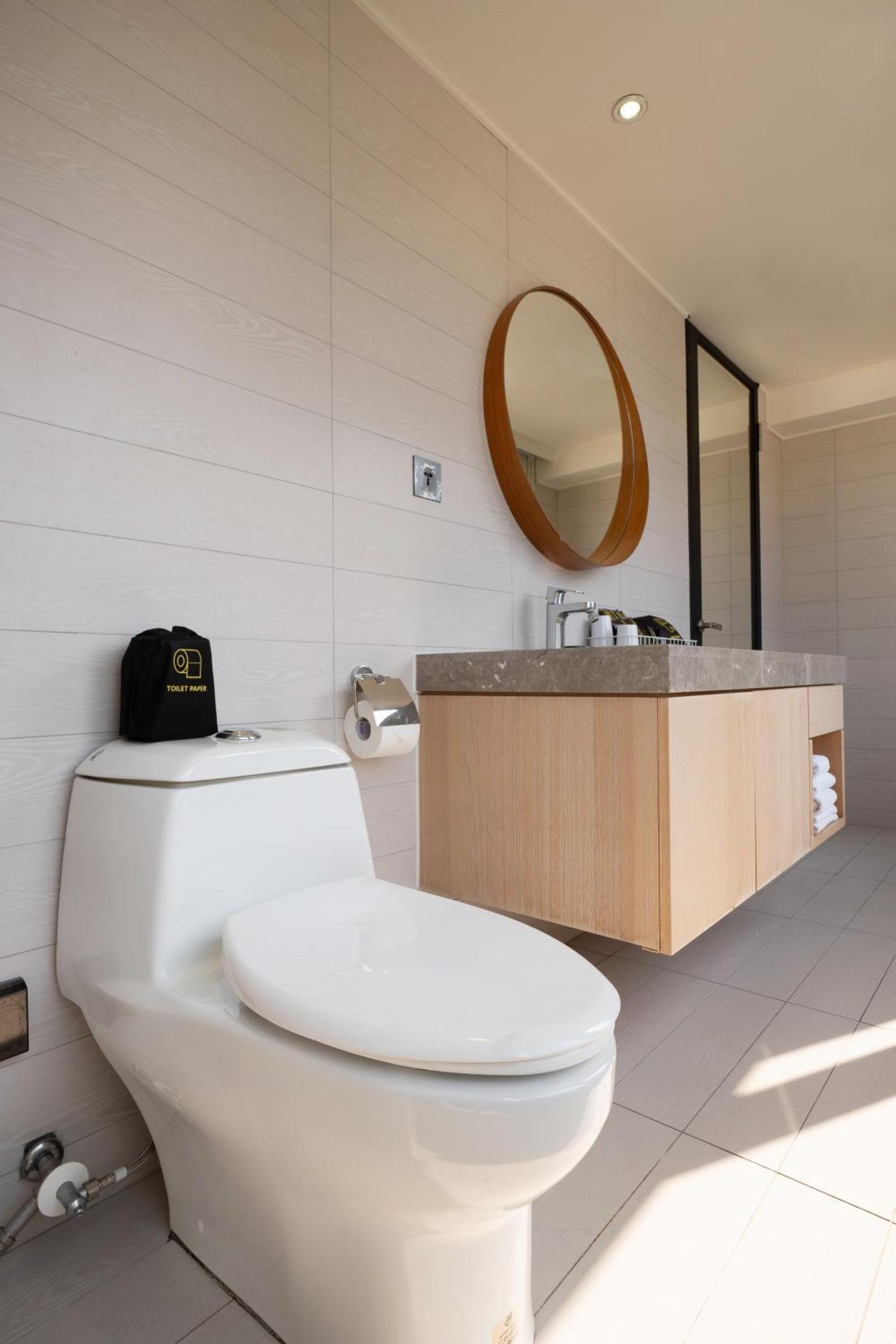 Check Inn Taichung Wenxin Zhongqing Экстерьер фото